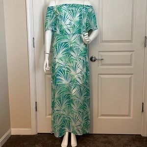 Beach or pool dress size L